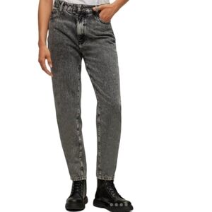 Hugo Boss gray wash high waist tapered fit classic designer  jeans  W30 L27